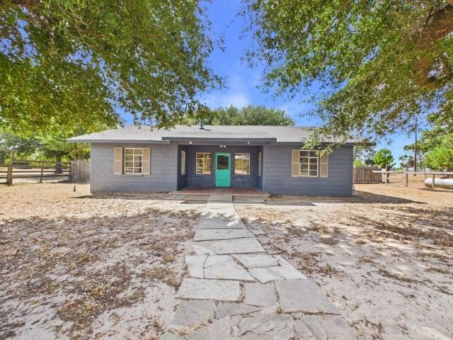 14889 N State Highway 19 Property Photo 1