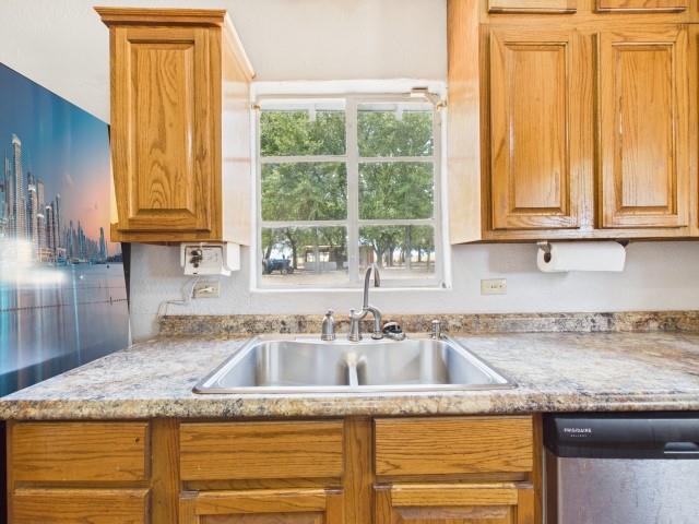14889 N State Highway 19 Property Photo 7