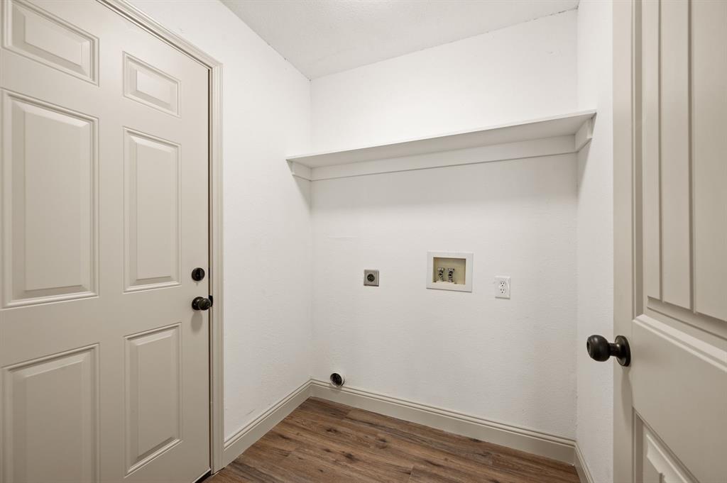 1804 Canyon Ridge Street Property Photo 15