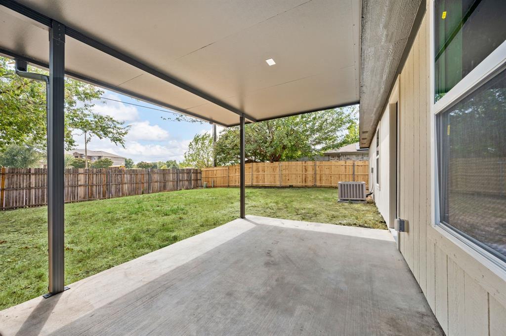 1804 Canyon Ridge Street Property Photo 22