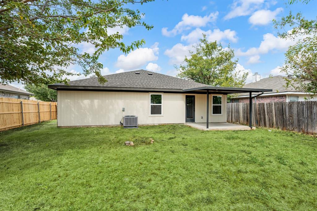 1804 Canyon Ridge Street Property Photo 24