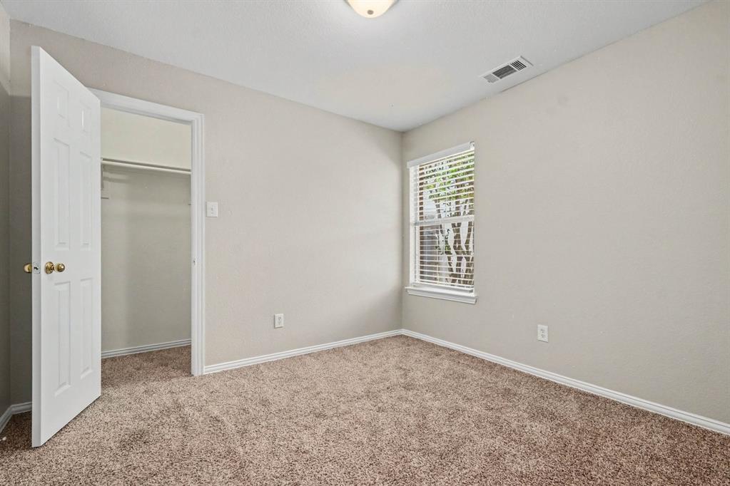 3604 Magnolia Circle Property Photo 8