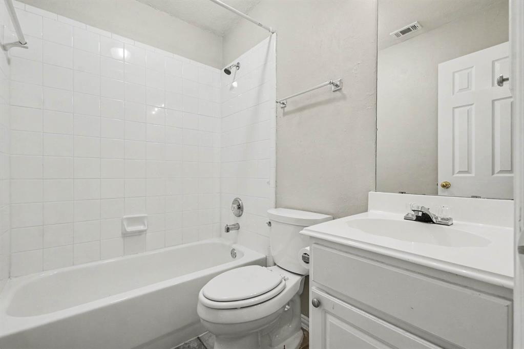3604 Magnolia Circle Property Photo 13