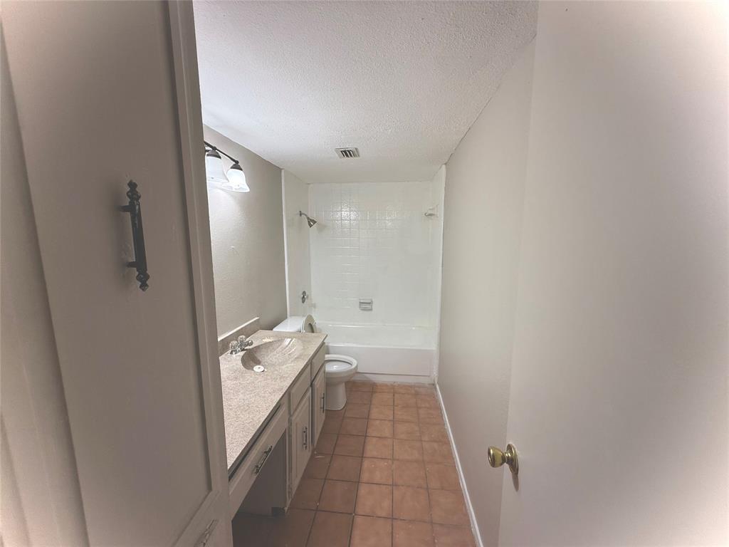 8560 Park Lane 127 Unit 29 Property Photo 9