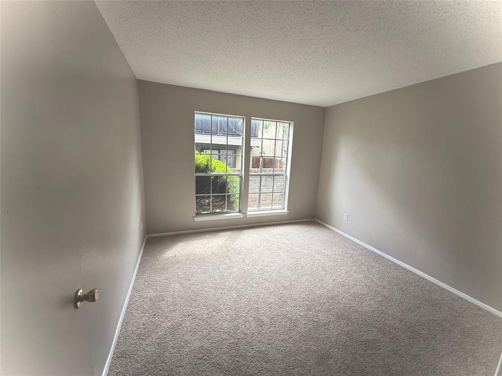 8560 Park Lane 127 Unit 29 Property Photo 15