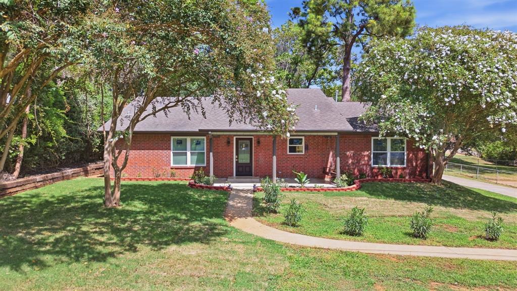 119 Stephanie Drive Property Photo 1