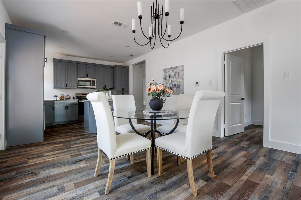 920 S Montreal Avenue Property Photo 10