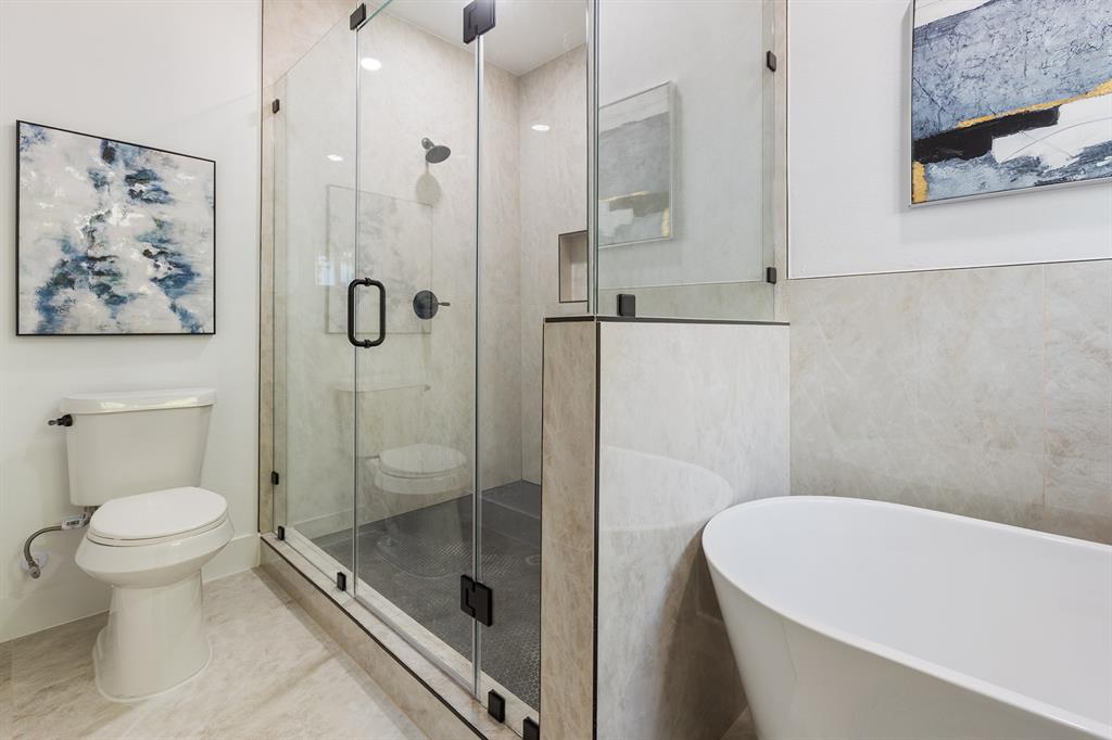 920 S Montreal Avenue Property Photo 18