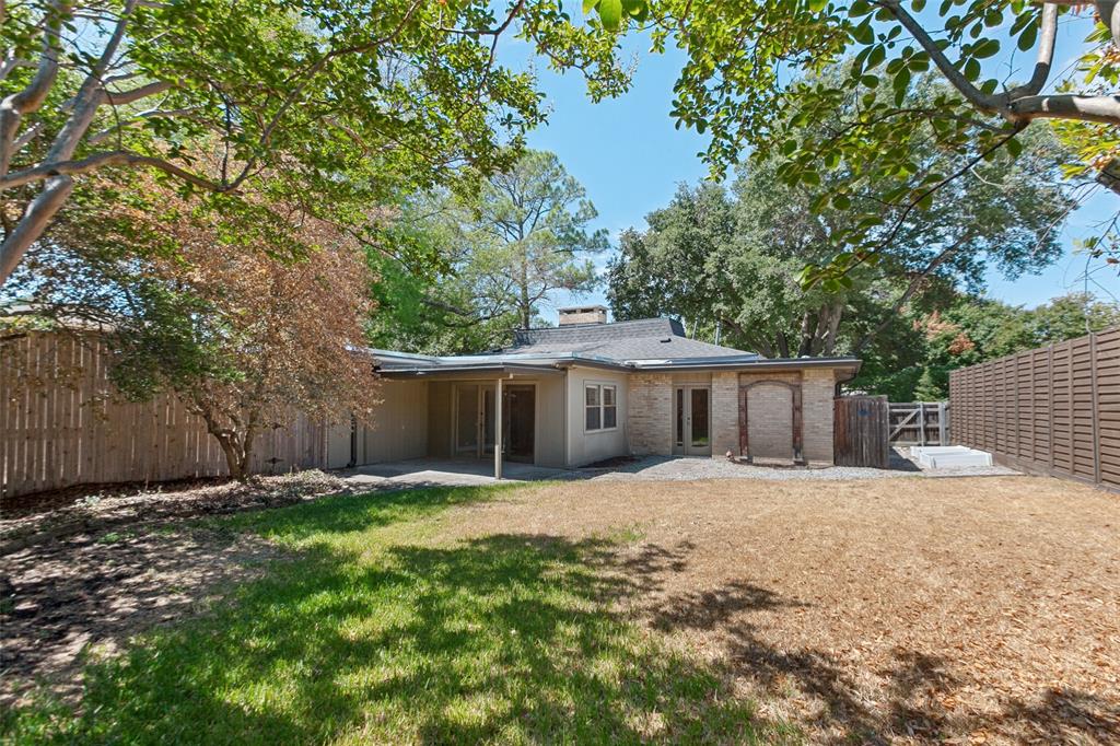2937 Forest Hills Lane Property Photo 24