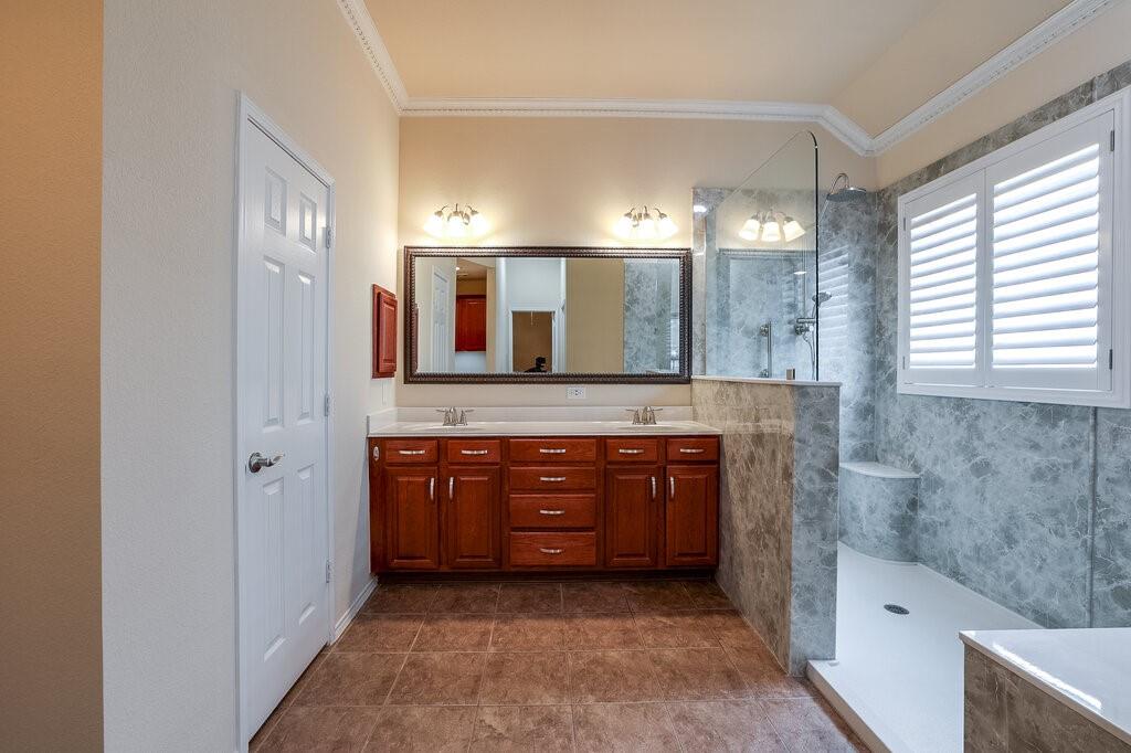 2815 Fox Creek Trail Property Photo 17