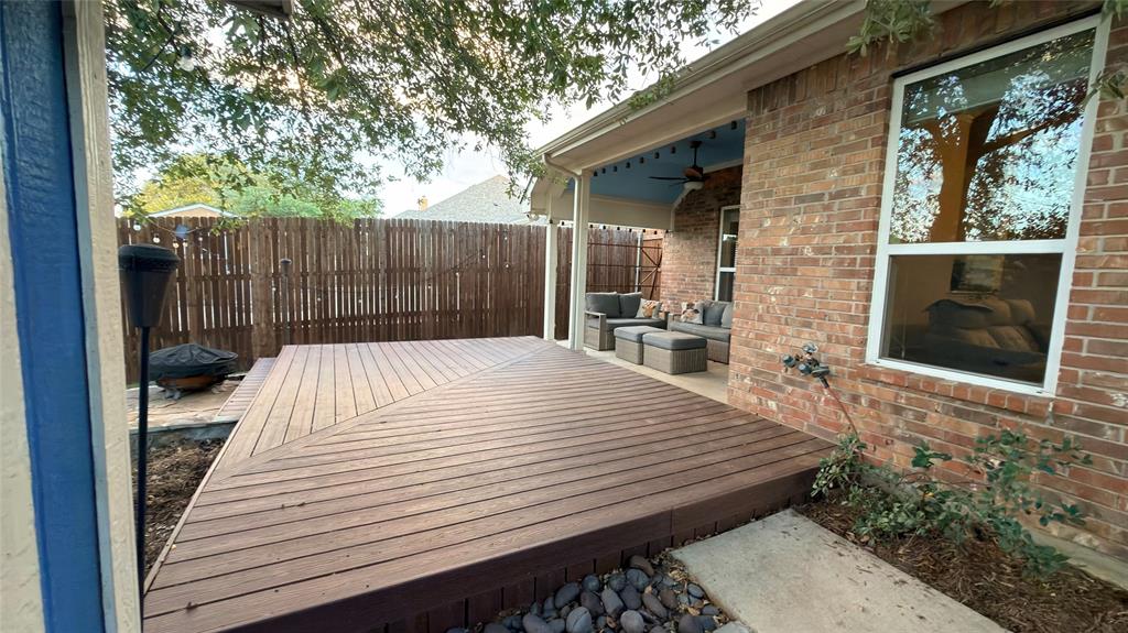 2815 Fox Creek Trail Property Photo 29