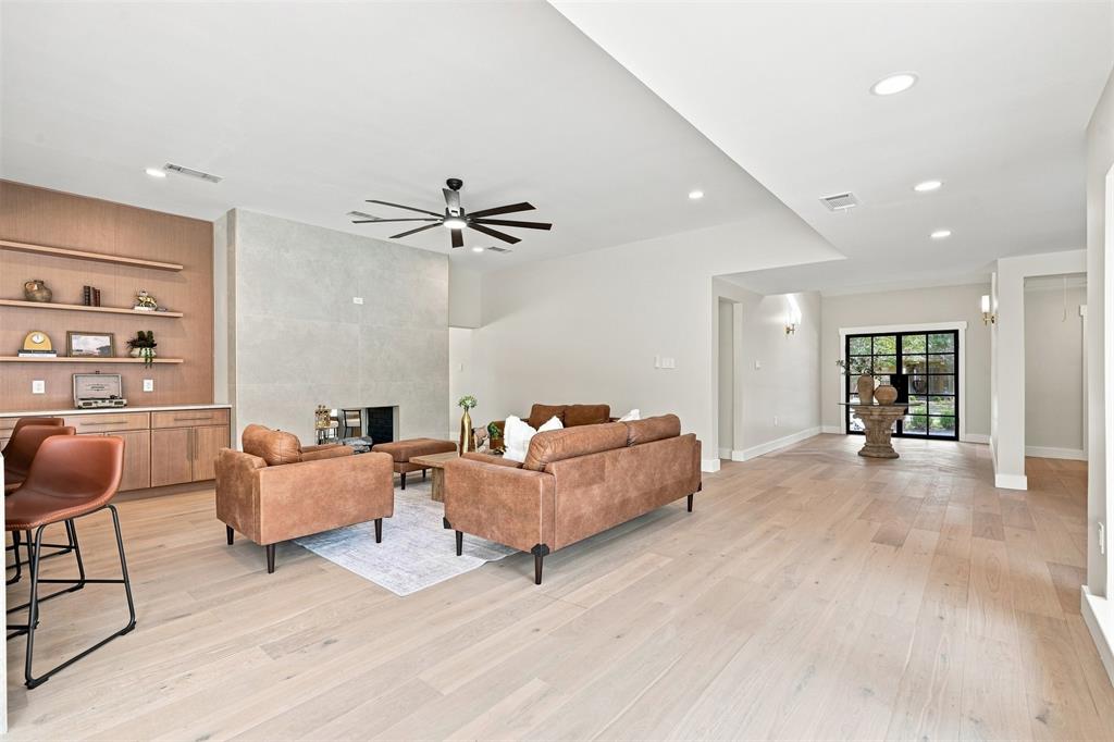 16239 Shadybank Drive Property Photo 12