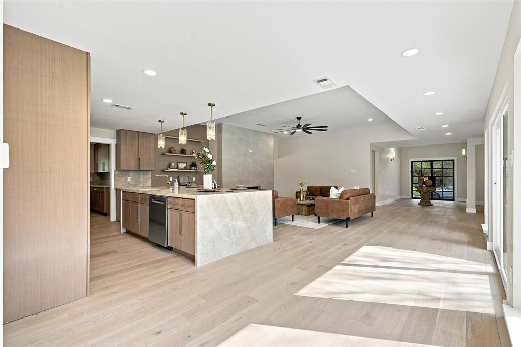 16239 Shadybank Drive Property Photo 13