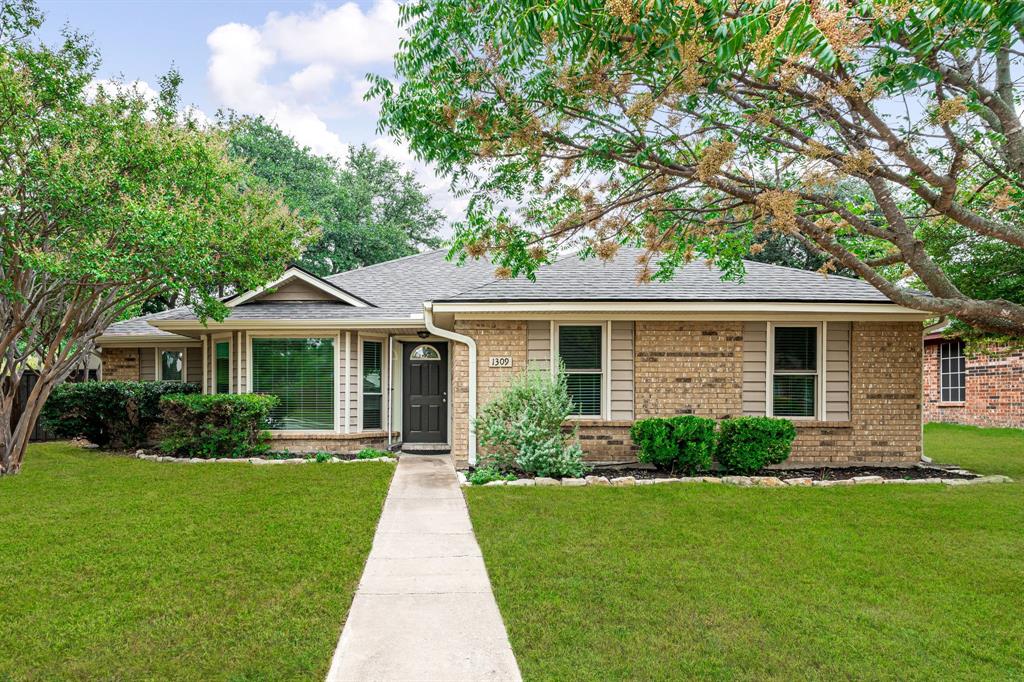1309 Marigold Drive Property Photo 1
