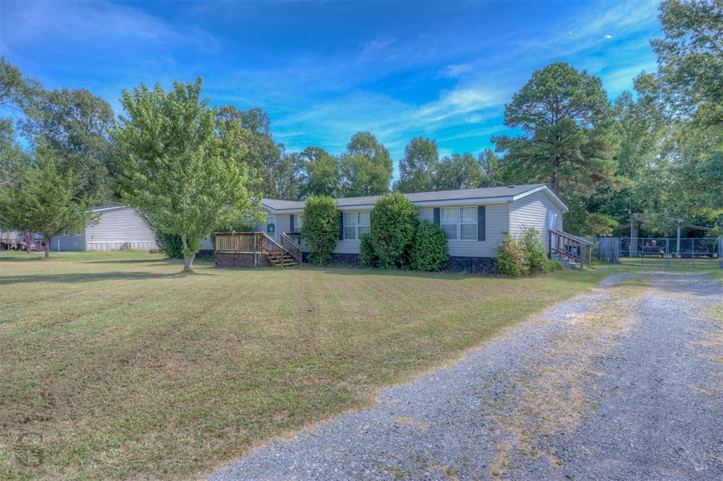 208 Bent Oak Drive Property Photo 1