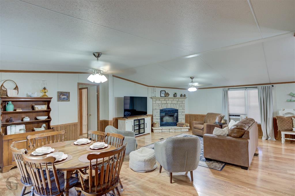 208 Bent Oak Drive Property Photo 7