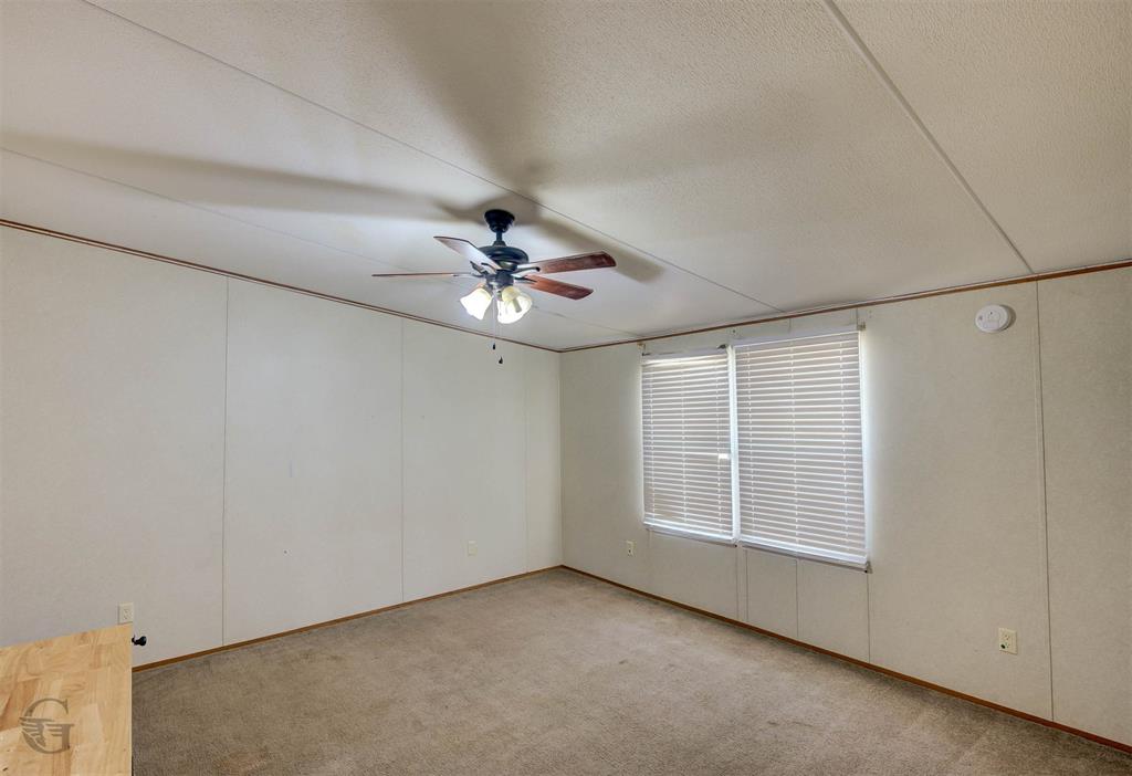 208 Bent Oak Drive Property Photo 22