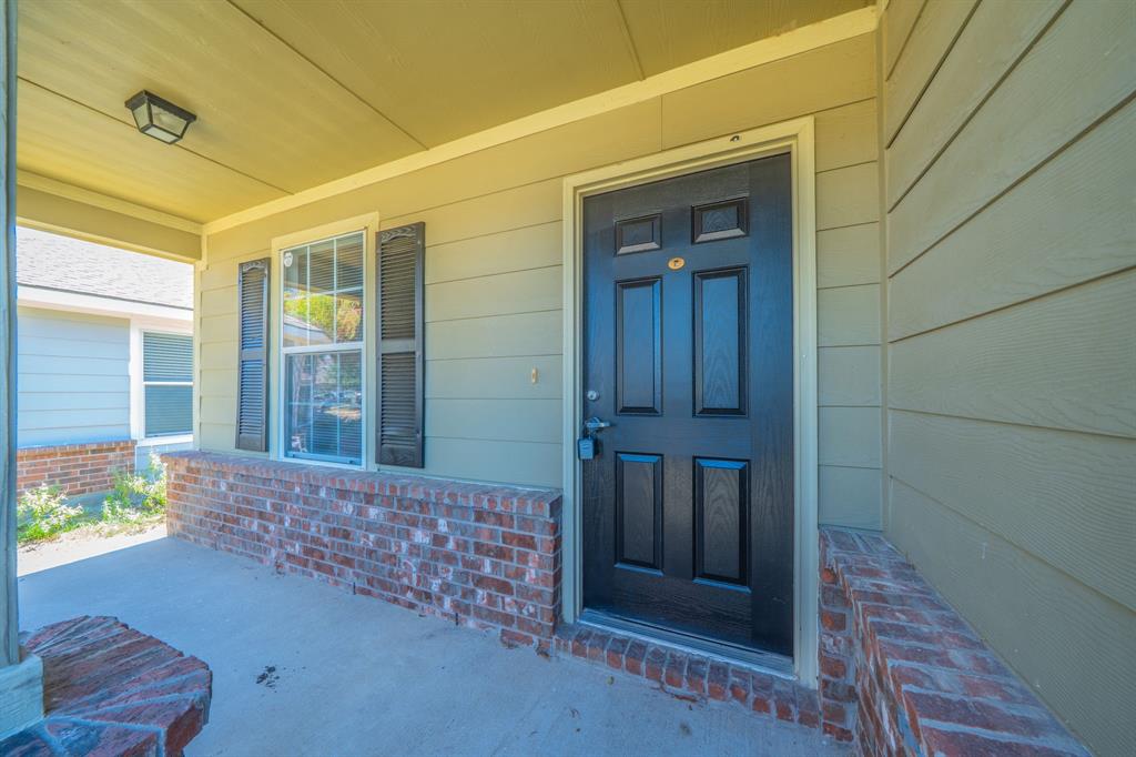 9917 George Washington Drive Property Photo 2