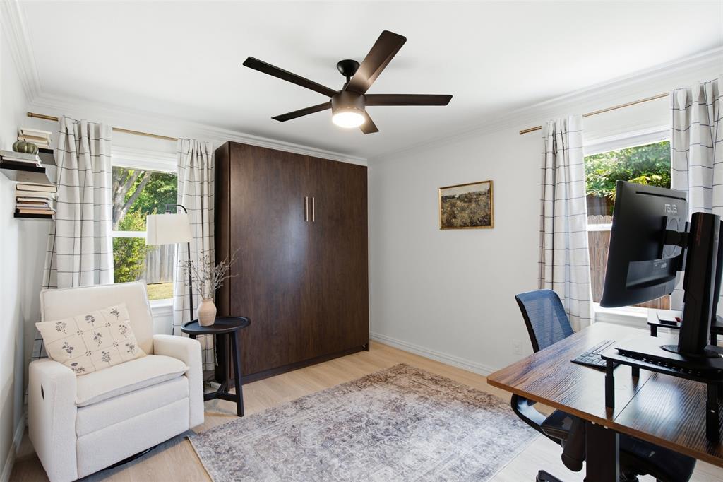 433 La Salle Drive Property Photo 23