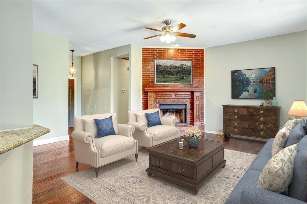 1315 Ballantrae Drive Property Photo 3
