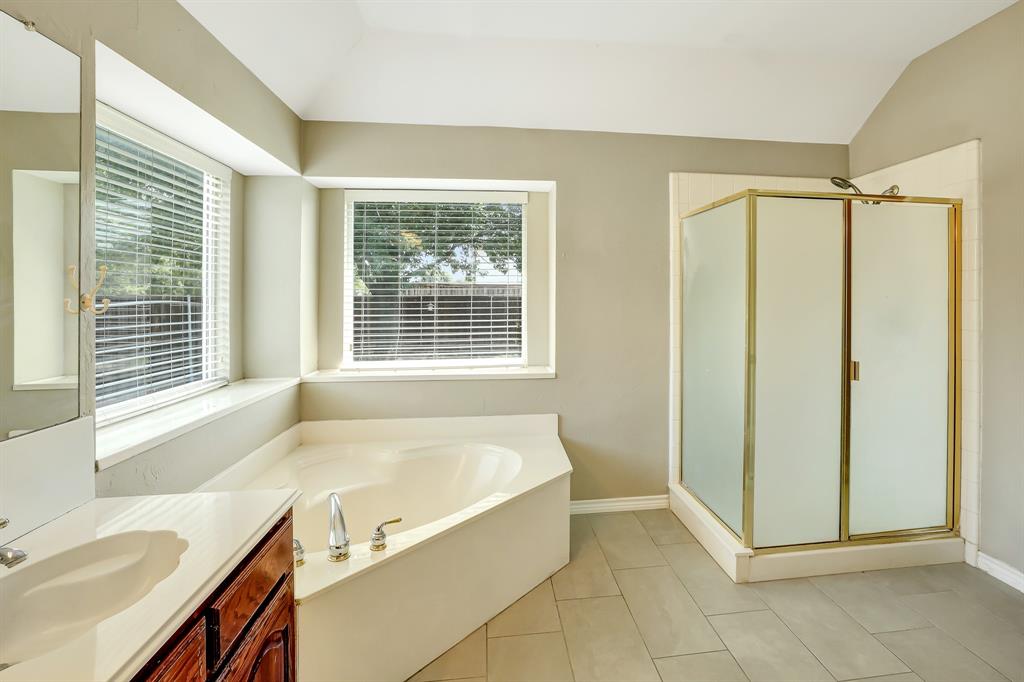 1315 Ballantrae Drive Property Photo 17