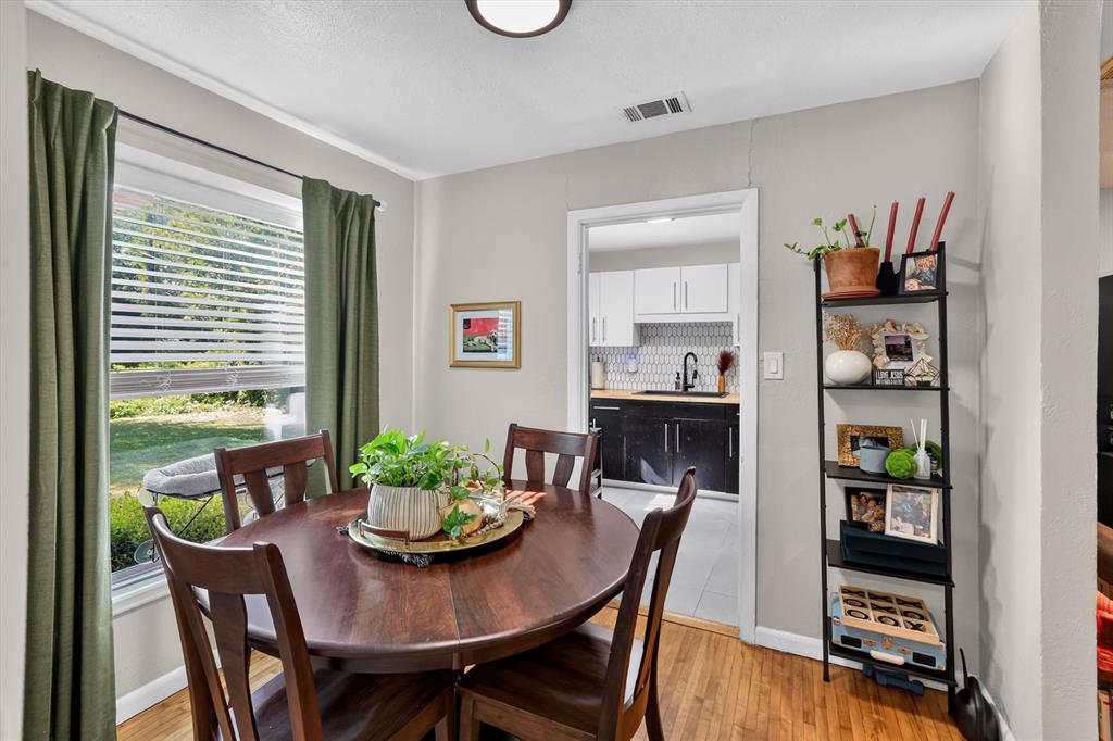 10518 Dawn Drive Property Photo 6