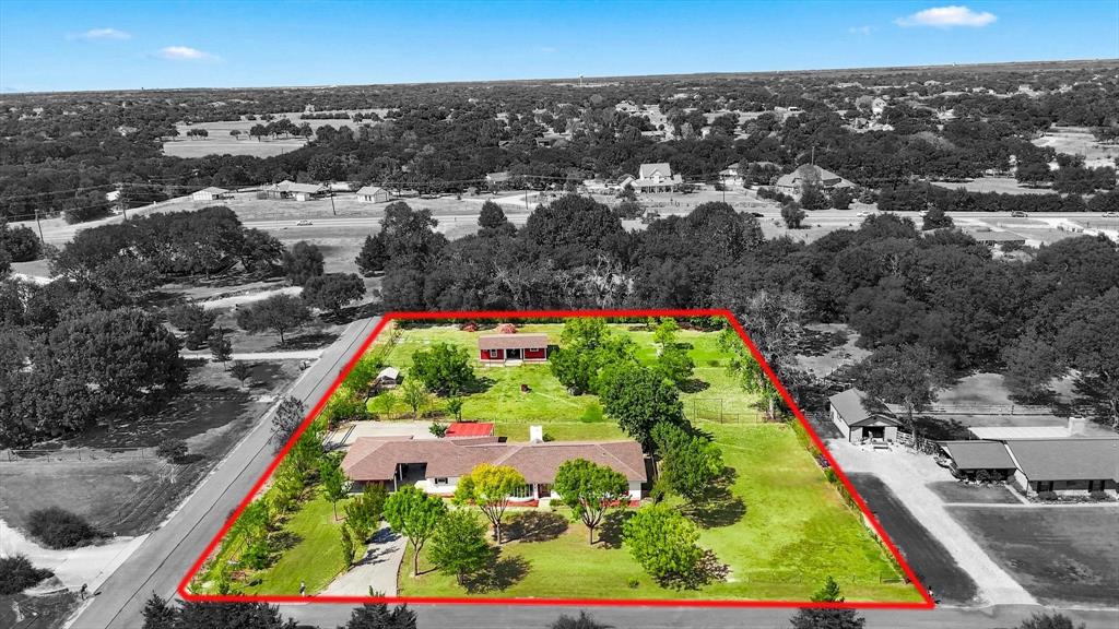 1 Glencove Circle Property Photo 1