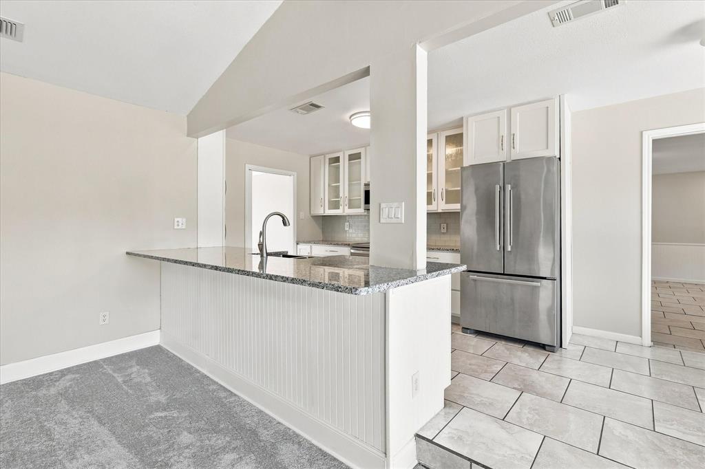 1 Glencove Circle Property Photo 8