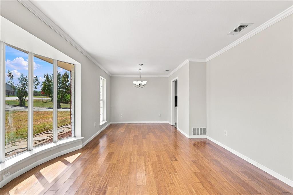 1 Glencove Circle Property Photo 12
