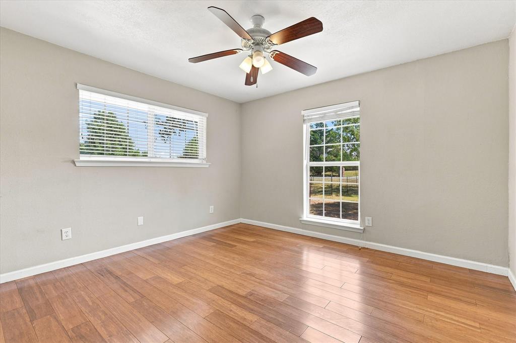 1 Glencove Circle Property Photo 17