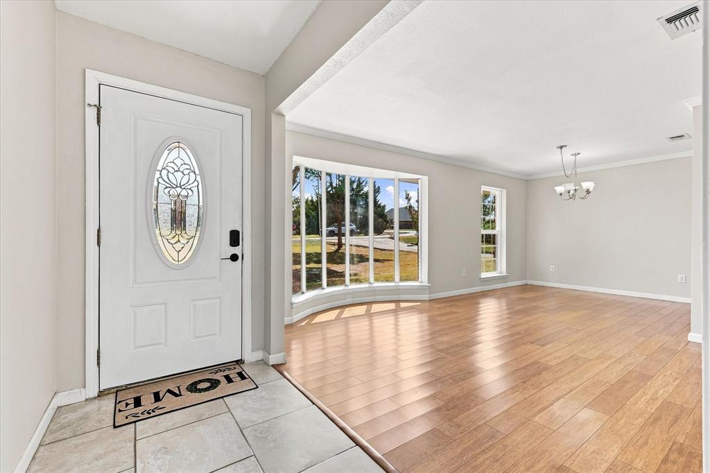 1 Glencove Circle Property Photo 18