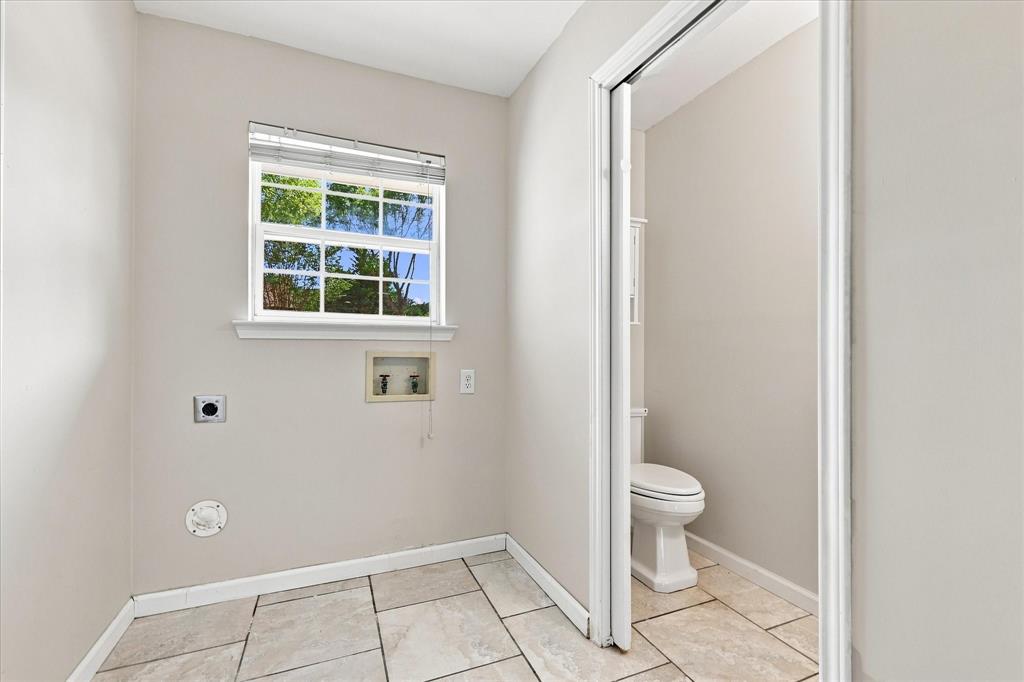 1 Glencove Circle Property Photo 20