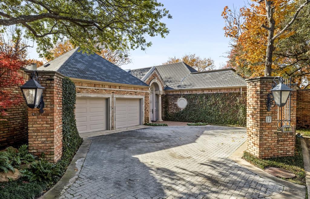 17 Stonecourt Circle Property Photo 1