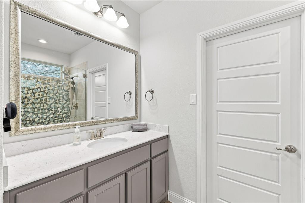 904 Boardwalk Way Property Photo 24