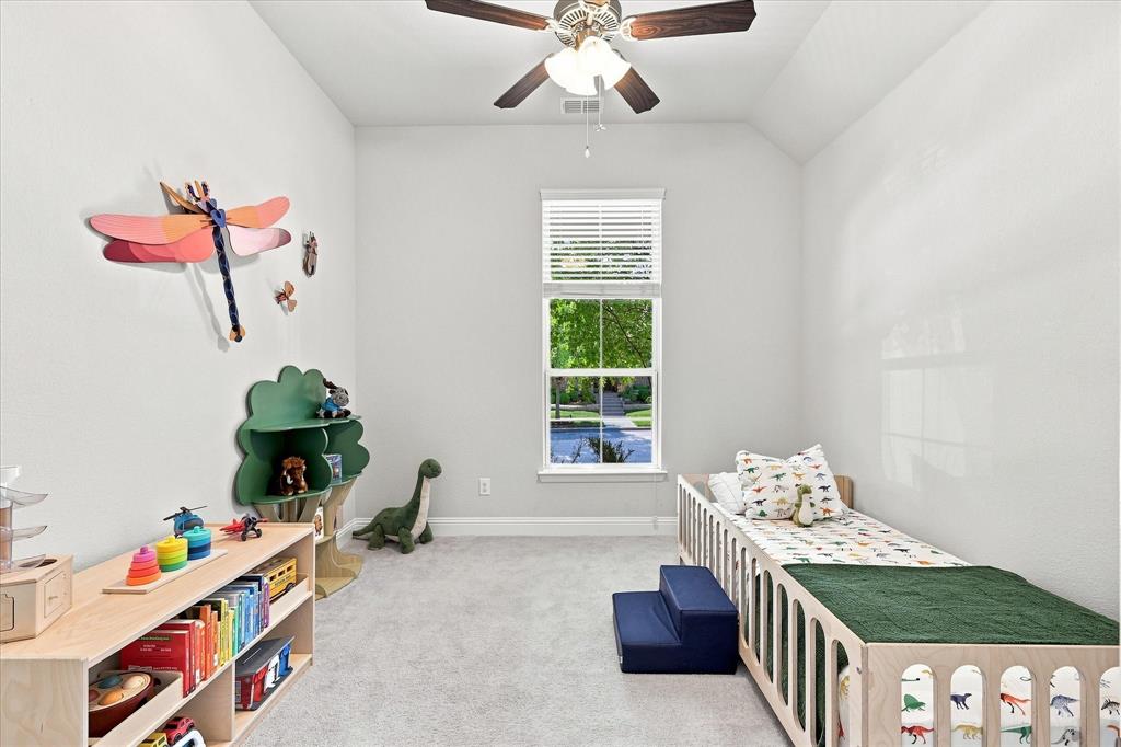 904 Boardwalk Way Property Photo 28