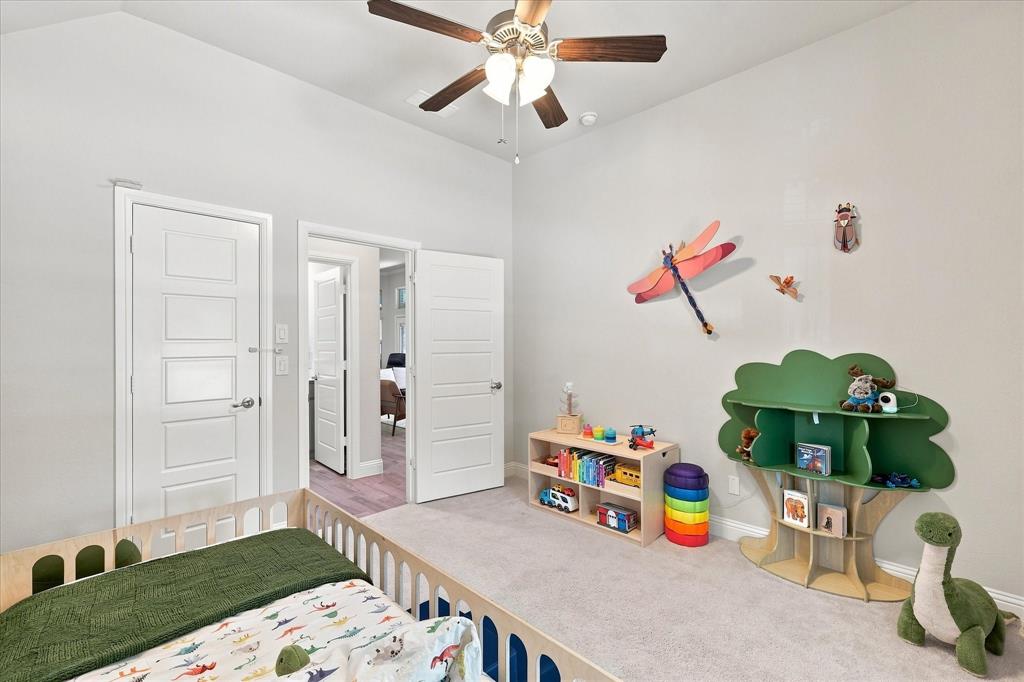 904 Boardwalk Way Property Photo 29