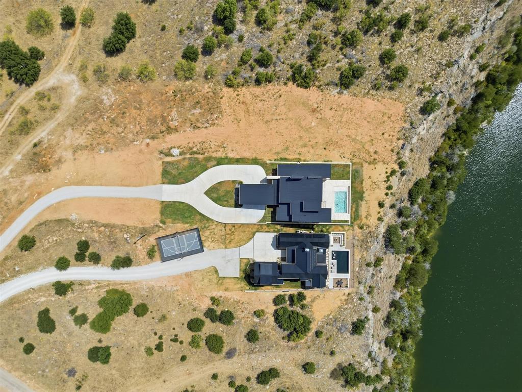 961 E Hells Gate Drive Property Photo 28