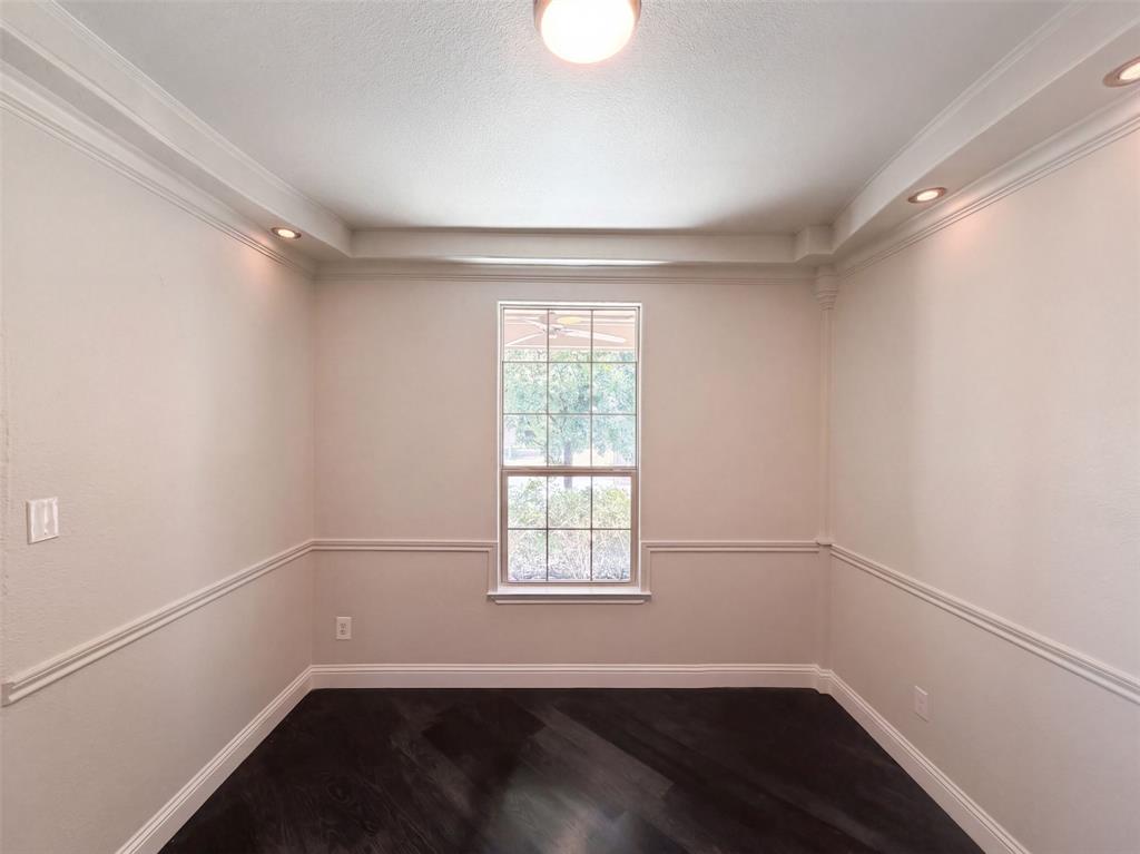 625 River Rock Drive Property Photo 7