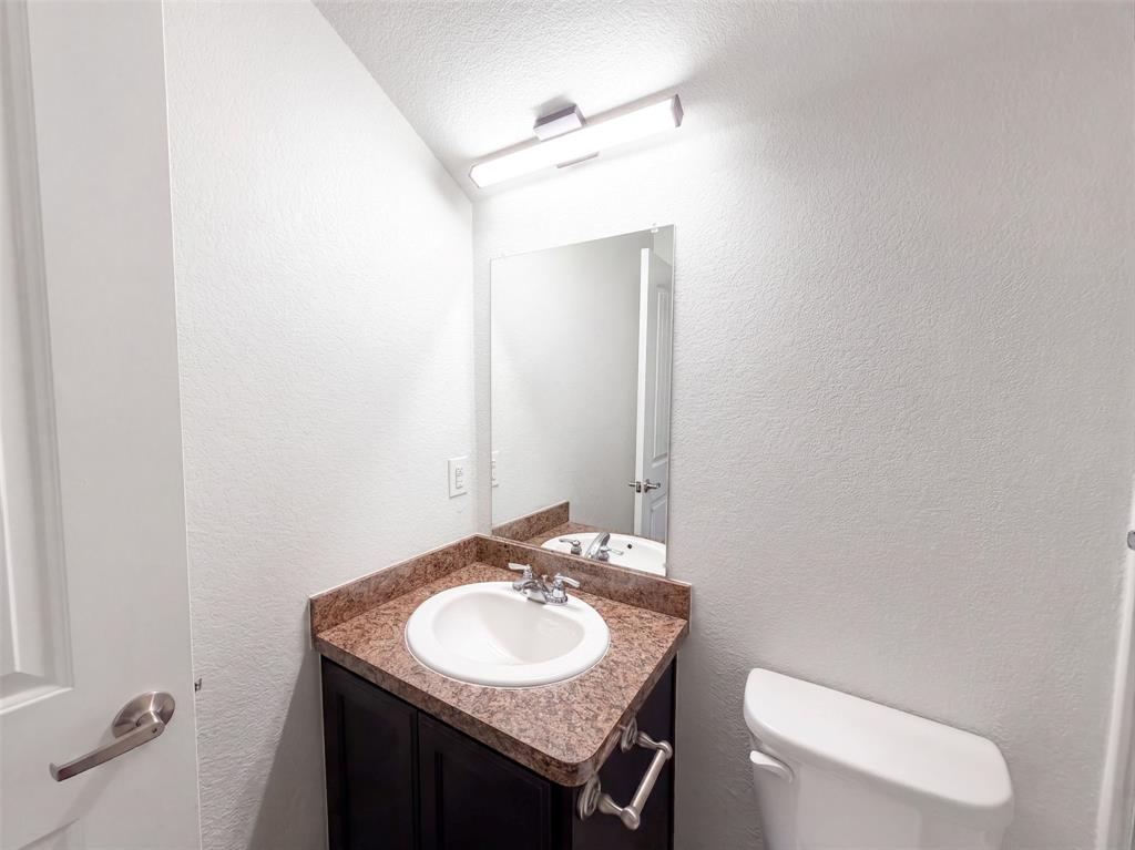 625 River Rock Drive Property Photo 13