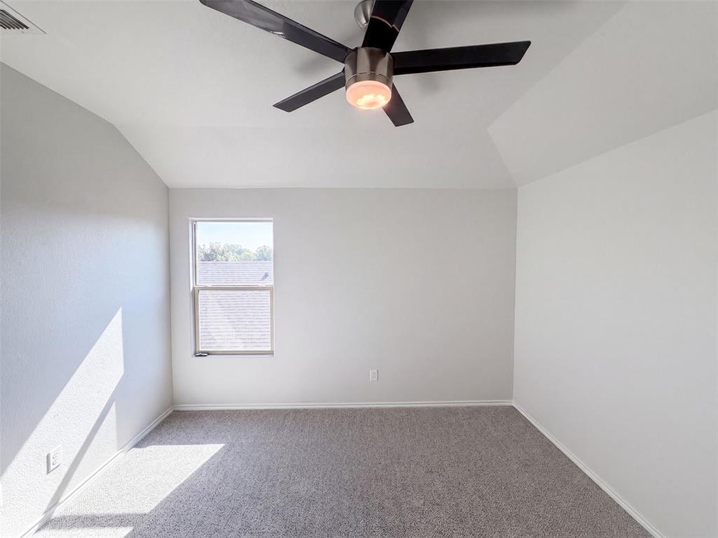 625 River Rock Drive Property Photo 19