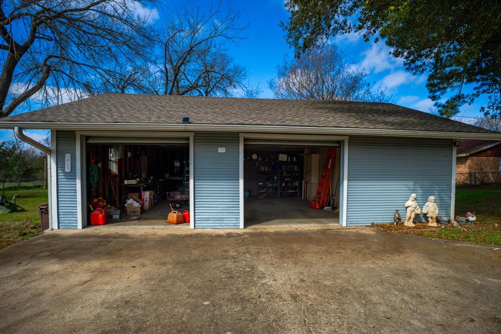 115 E Brazos Property Photo 30