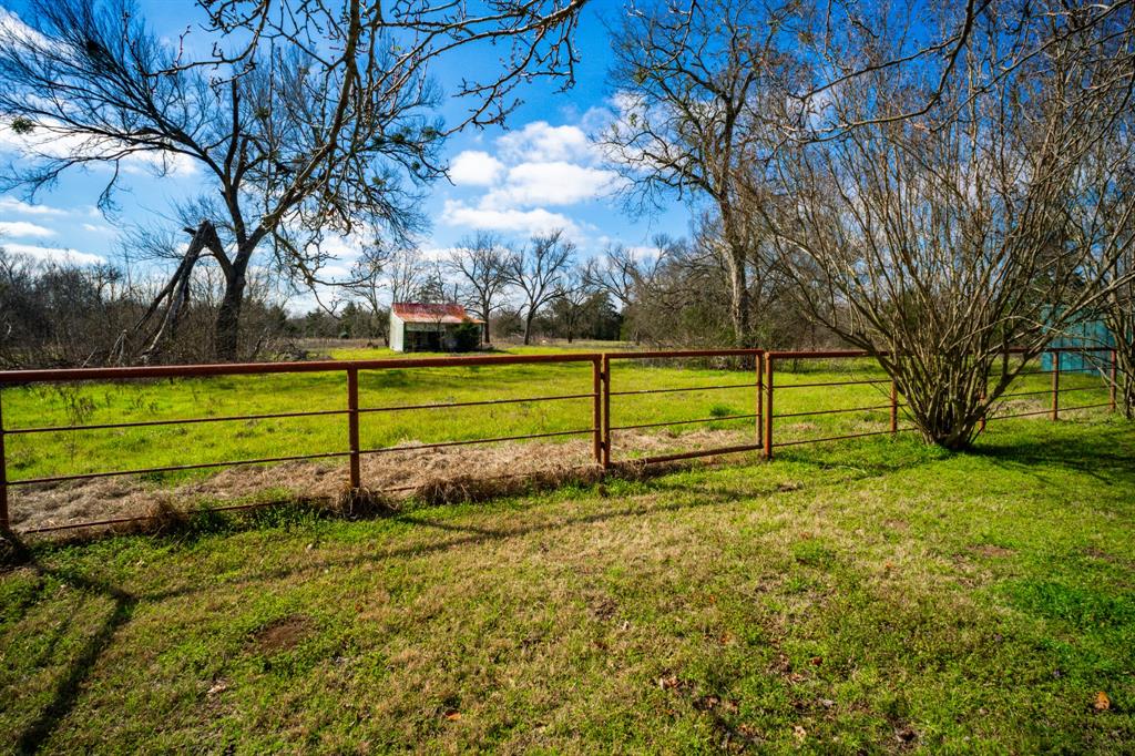 115 E Brazos Property Photo 34