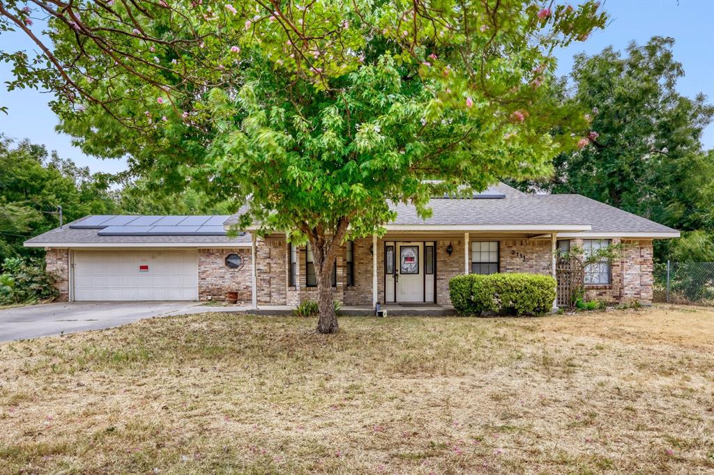 2111 Potter Lane Property Photo 1