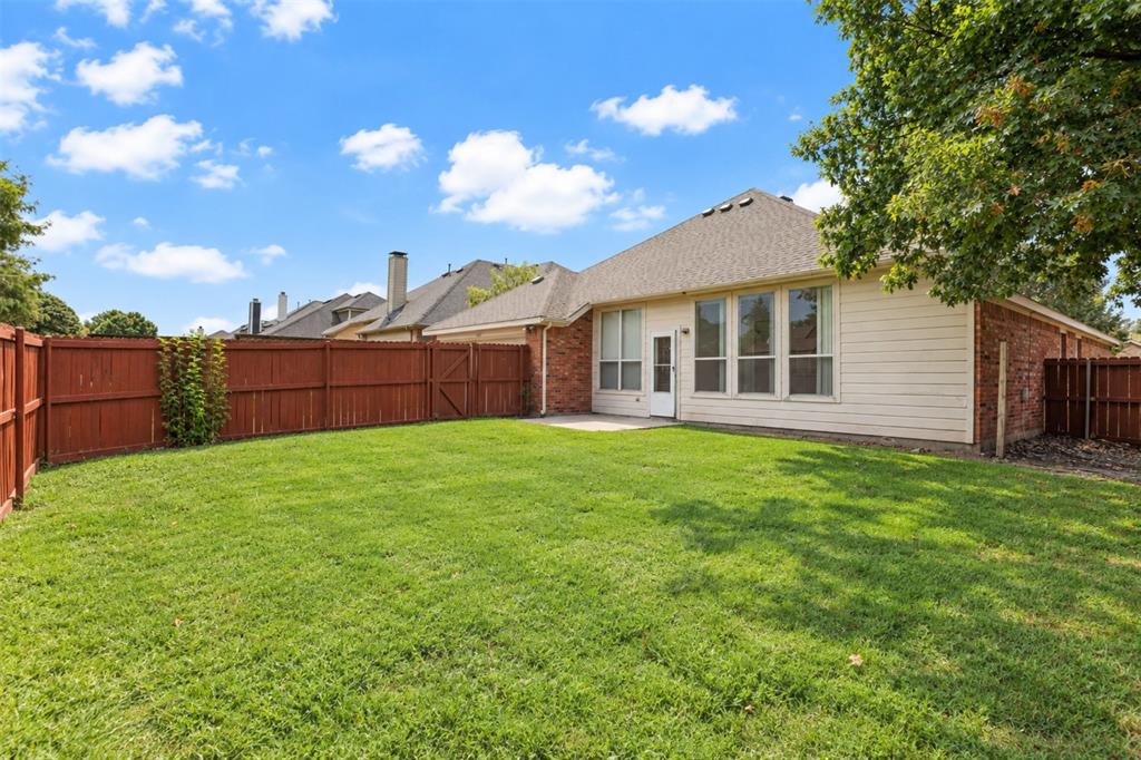 1409 Autumnmist Drive Property Photo 27