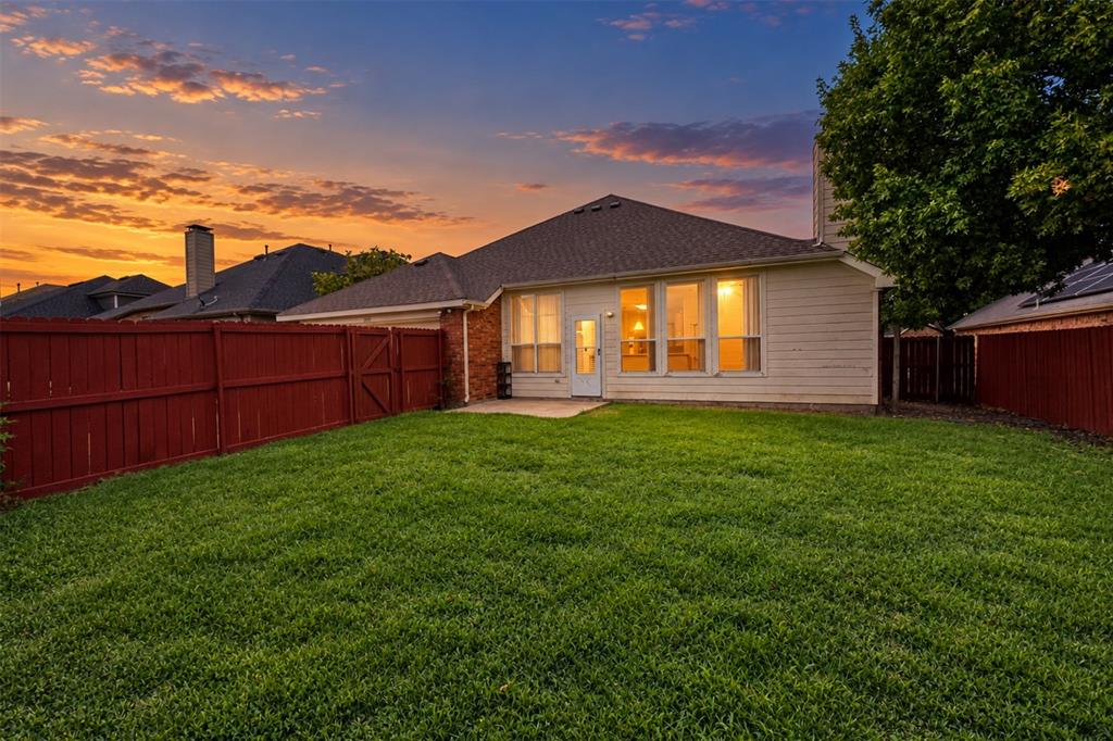 1409 Autumnmist Drive Property Photo 29