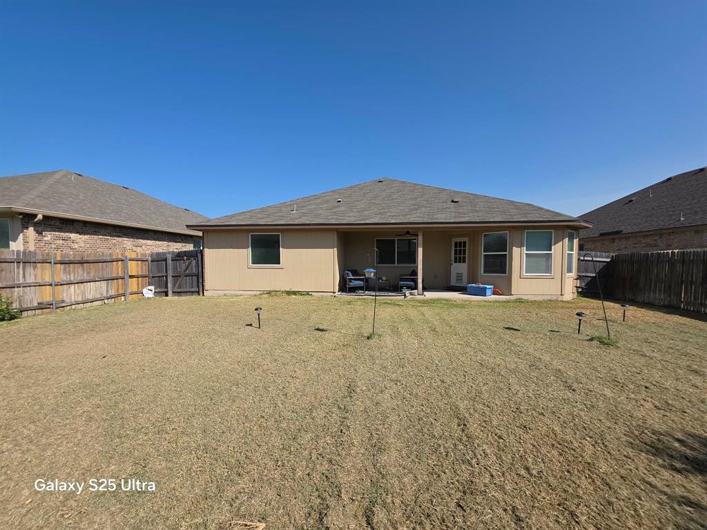 9805 Shallow Creek Drive Property Photo 18