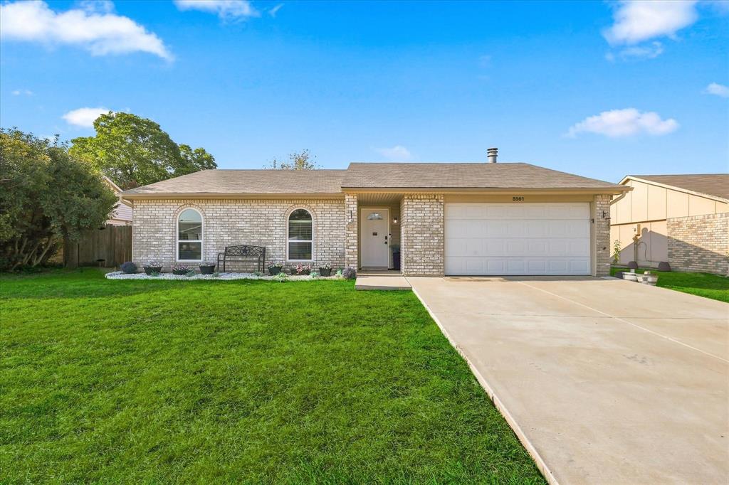5561 Rutledge Drive Property Photo 1