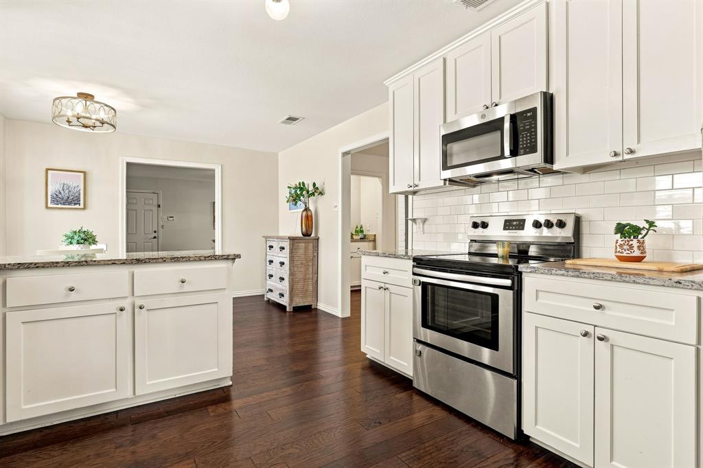 2206 Victoria Lane Property Photo 16