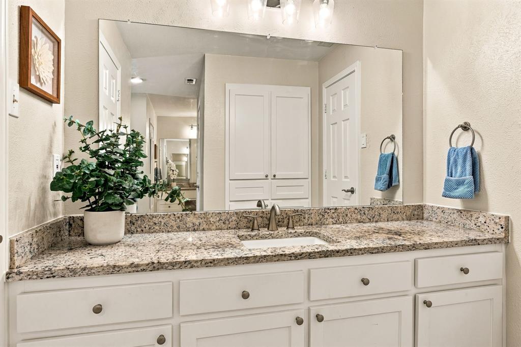 2206 Victoria Lane Property Photo 24