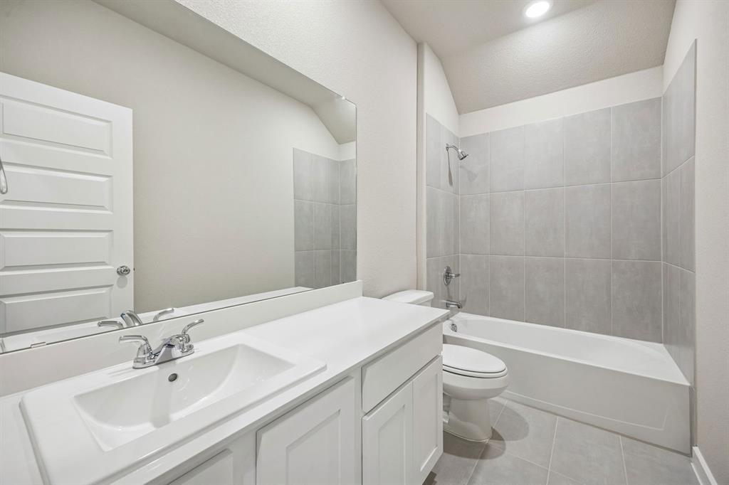 429 Hocking Hills Drive Property Photo 37